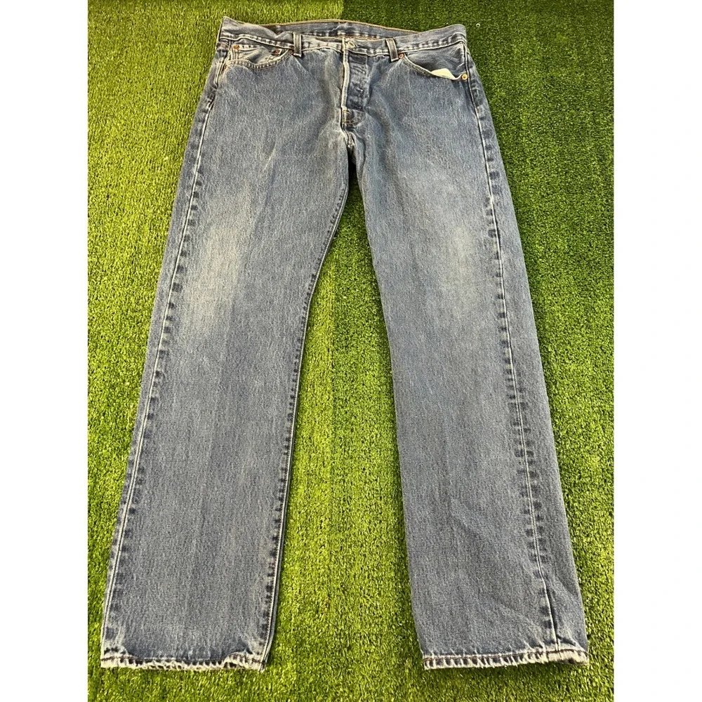 Levis 501 Original Mens Straight Leg Button Fly Medium Wash Blue Jeans 36x32
